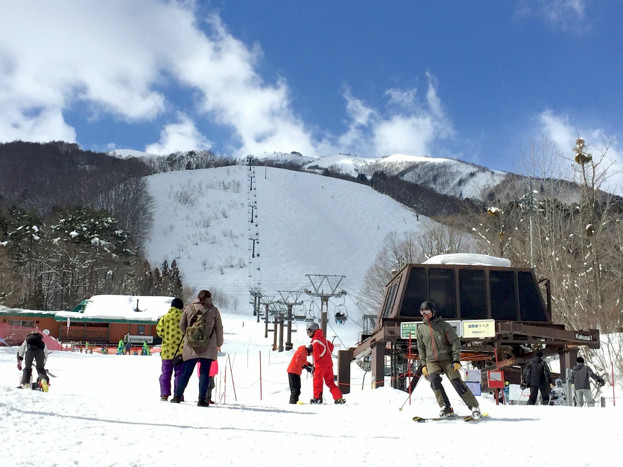 Hakuba Landmark Happo Lodge Exterior photo